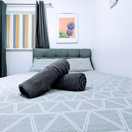 City Centre Comfort Northampton Apartment ภายนอก รูปภาพ